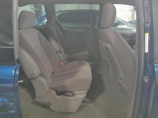 Photo 6 from auction – 2002 DODGE GRAND CARA with VIN 2B4GP74L02R592996