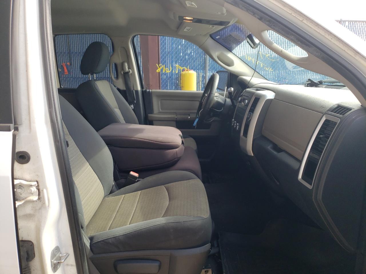 Photo 5 from auction – 2010 DODGE RAM 1500 with VIN 1D7RB1GP4AS154457