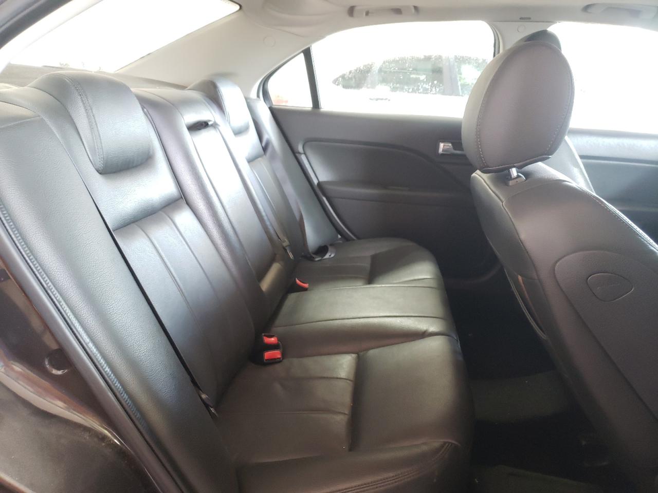 Photo 6 from auction – 2007 MERCURY MILAN with VIN 3MEHM07167R659019