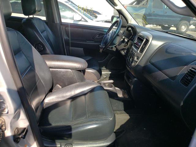 صورة رقم 5 من المزاد - 2003 FORD ESCAPE LIM مع VIN 1FMCU04153KB55670