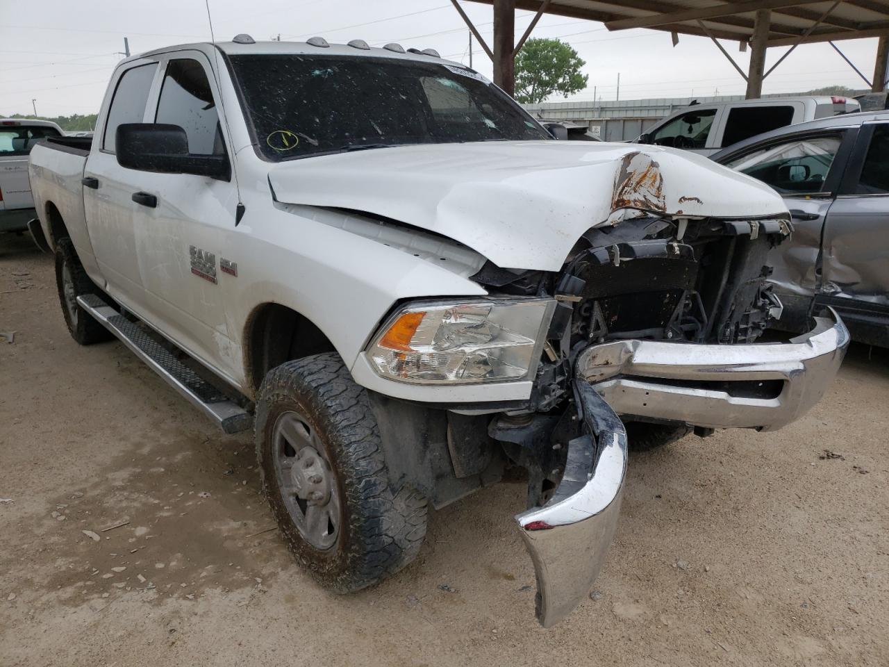 RAM 2500 ST 2018 with VIN 3C6UR5CJ0JG336485 - Photo from auction