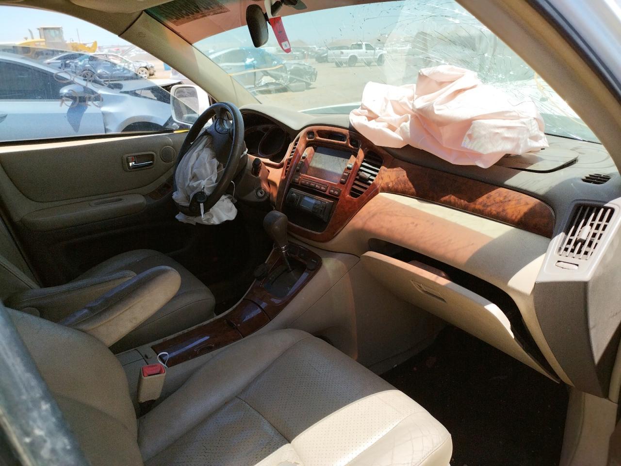 Photo 5 from auction – 2006 TOYOTA HIGHLANDER with VIN JTEEW21A060002133