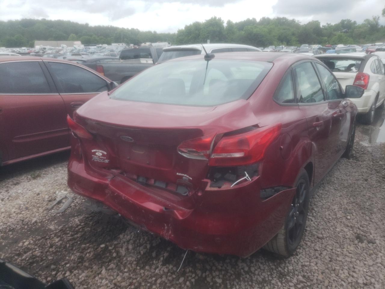 Photo 4 from auction – 2016 FORD FOCUS SE with VIN 1FADP3F20GL355031