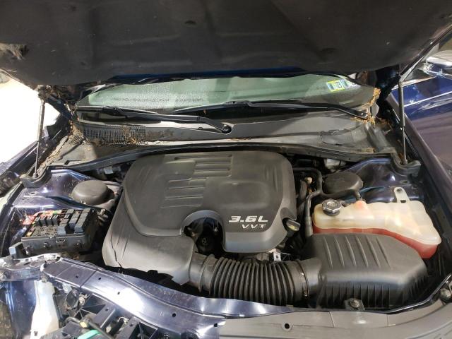 Photo 7 from auction – 2016 CHRYSLER 300C with VIN 2C3CCAKG0GH130388