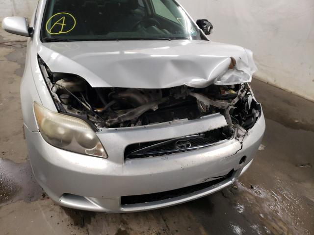 Photo 9 from auction – 2005 TOYOTA SCION TC with VIN JTKDE177550046936