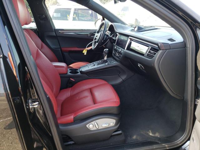 Photo 5 from auction – 2019 PORSCHE MACAN with VIN WP1AA2A59KLB05417