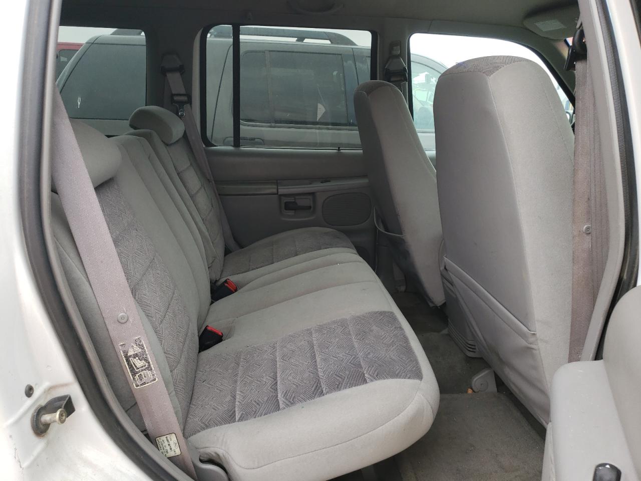 Photo 6 from auction – 1999 FORD EXPLORER with VIN 1FMZU32E0XZB73203
