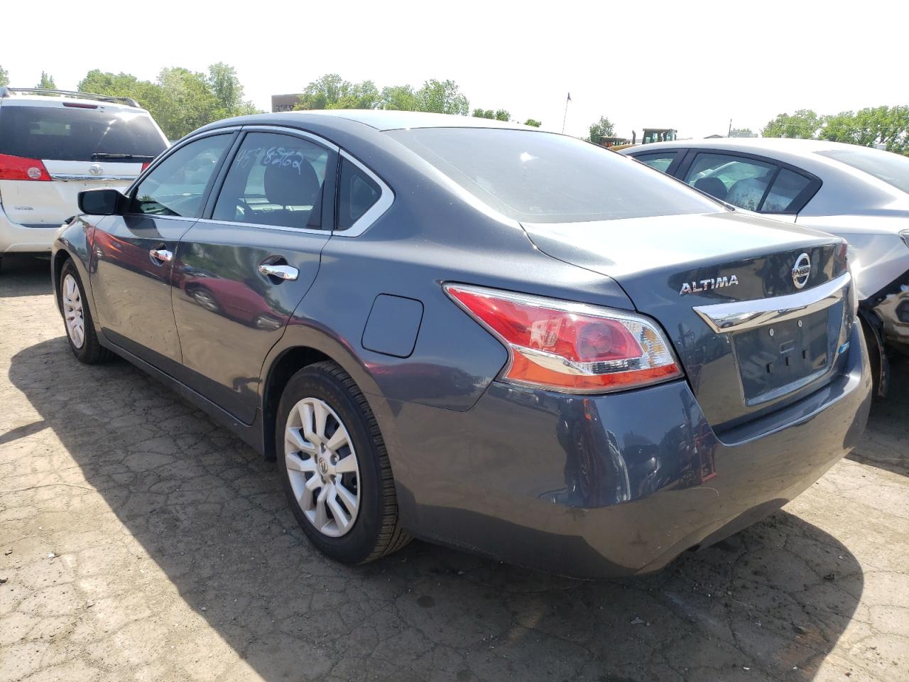 Photo 3 from auction – 2013 NISSAN ALTIMA 2.5 with VIN 1N4AL3AP1DC288095