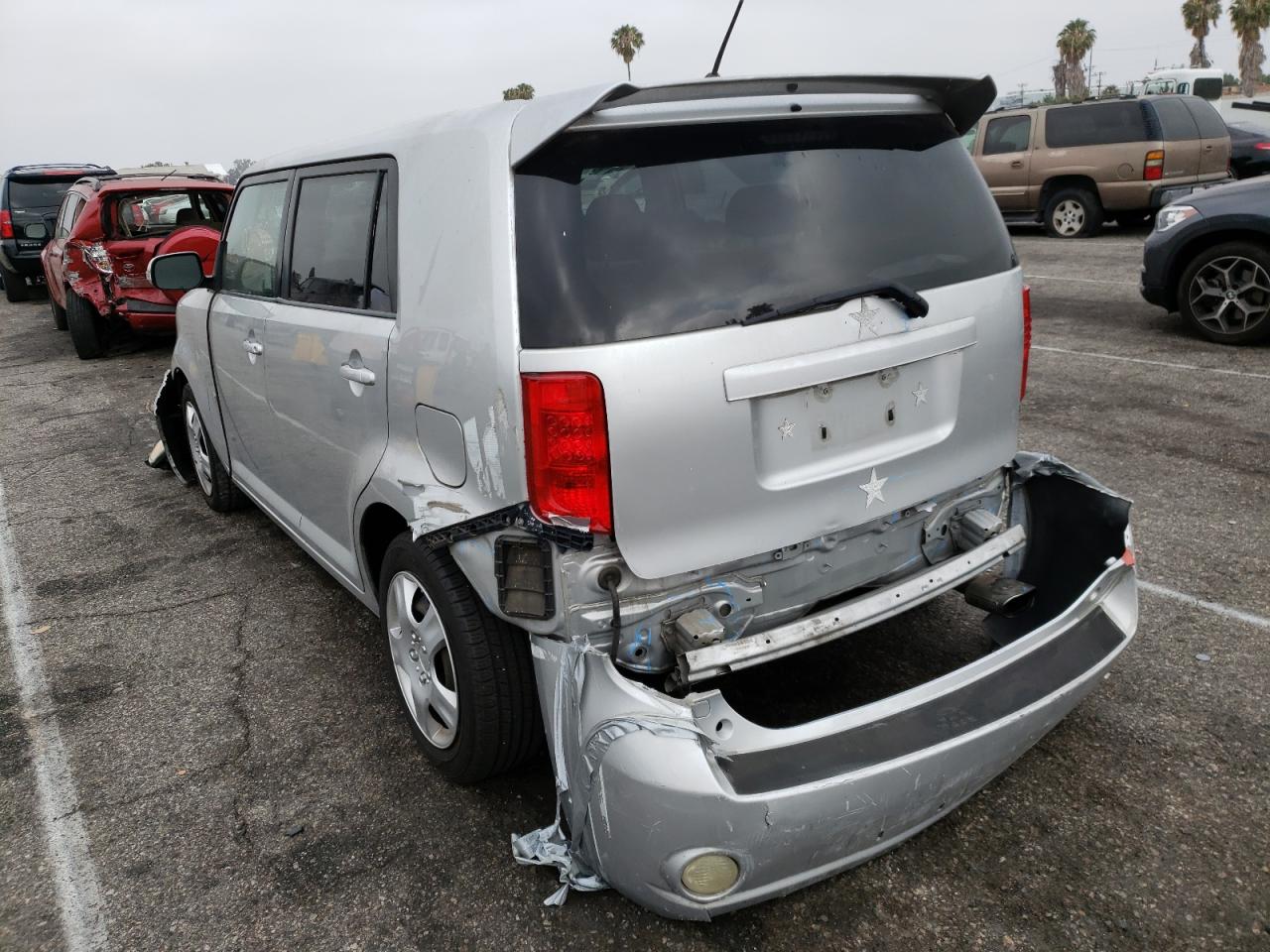 Photo 3 from auction – 2008 SCION XB with VIN JTLKE50E681002056