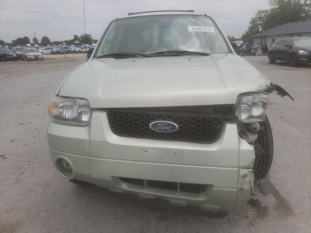 Photo 9 from auction – 2005 FORD ESCAPE LIM with VIN 1FMCU04175KB85787