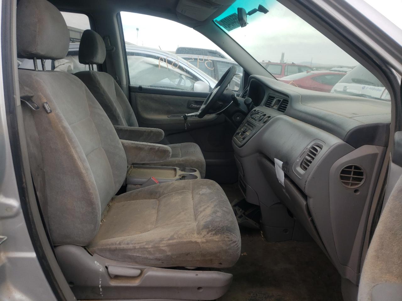 Photo 5 from auction – 2004 HONDA ODYSSEY EX with VIN 5FNRL18864B115580