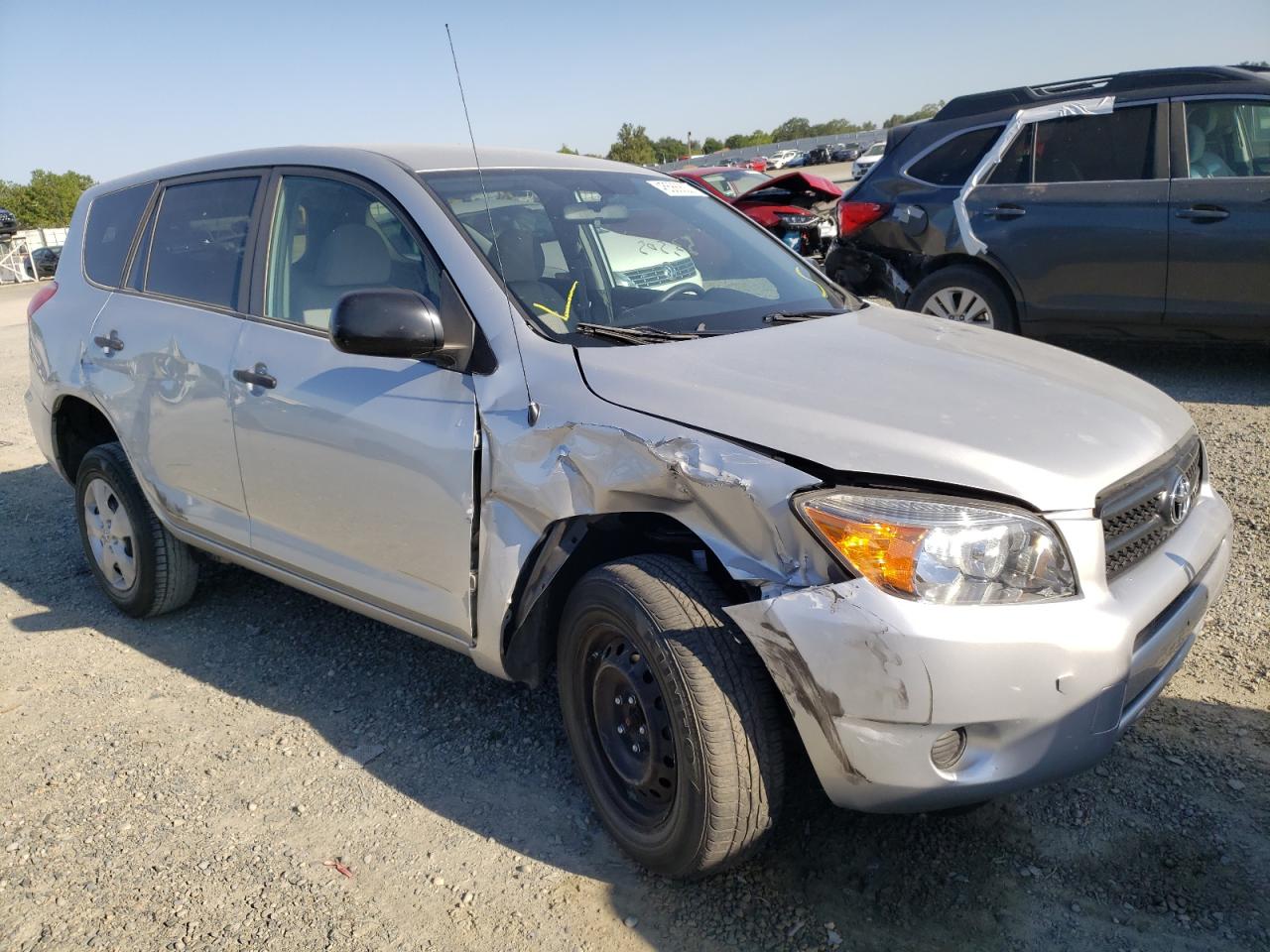 TOYOTA RAV4 2007 with VIN JTMZD33V776048543 - Photo from auction