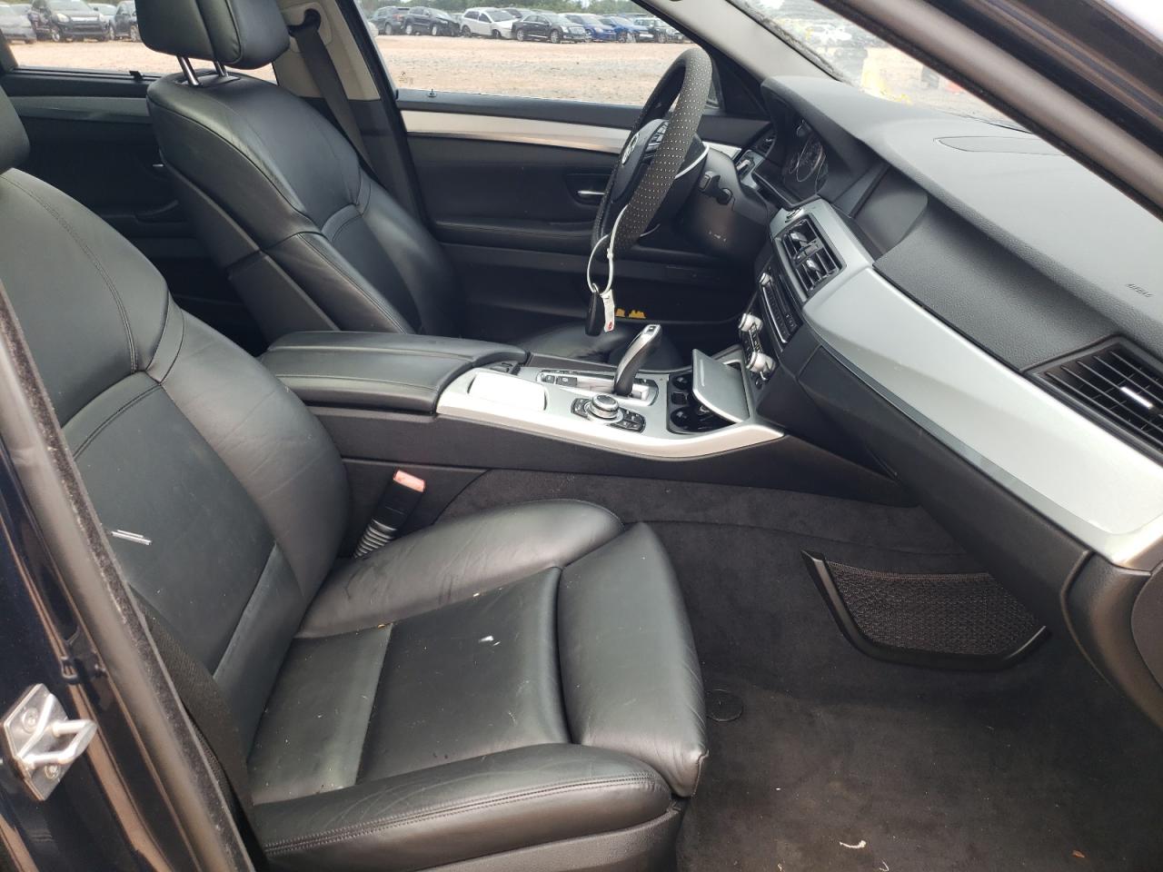 Photo 5 from auction – 2011 BMW 535 XI with VIN WBAFU7C52BC779883