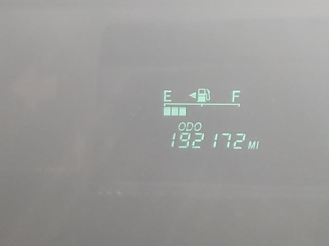 Photo 8 from auction – 2004 TOYOTA PRIUS with VIN JTDKB20U740061305