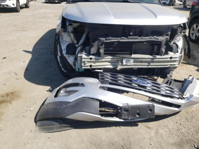 Photo 9 from auction – 2017 FORD EXPLORER X with VIN 1FM5K7D8XHGD04640