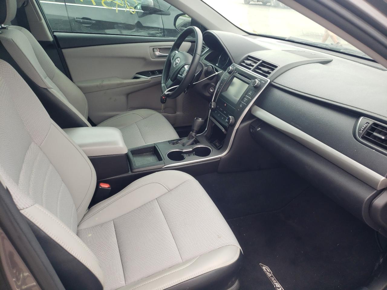 Photo 5 from auction – 2017 TOYOTA CAMRY LE with VIN 4T1BF1FK3HU308835