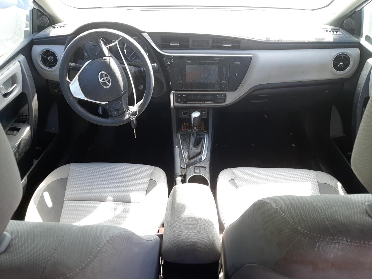 Photo 20 from auction – 2017 TOYOTA COROLLA L with VIN 2T1BURHE5HC847096