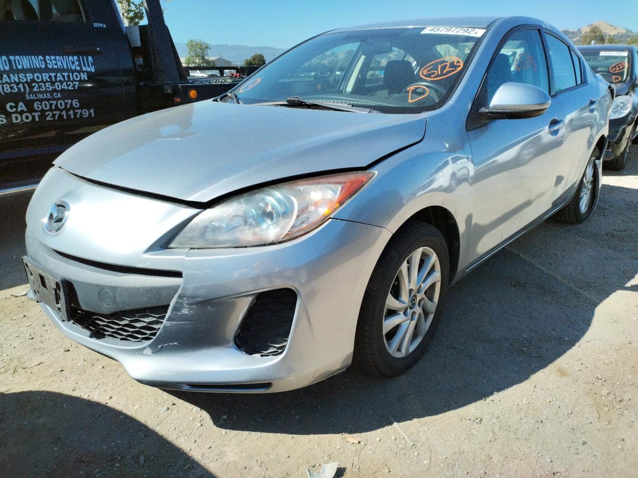Photo 2 from auction – 2013 MAZDA 3 I with VIN JM1BL1VP2D1805817