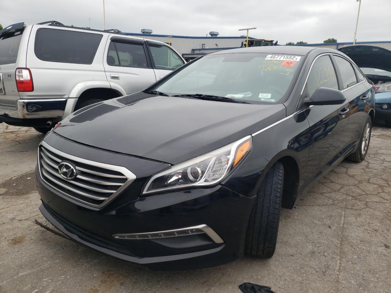 Photo 2 from auction – 2015 HYUNDAI SONATA SE with VIN 5NPE24AF2FH232640