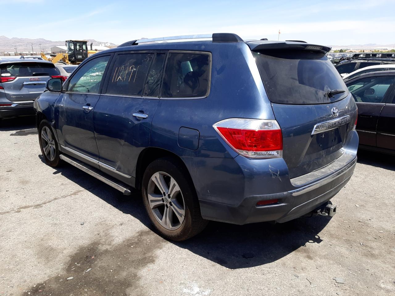 Photo 3 from auction – 2013 TOYOTA HIGHLANDER with VIN 5TDYK3EH5DS130579