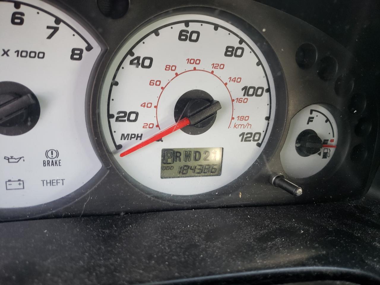Photo 8 from auction – 2002 FORD ESCAPE XLS with VIN 1FMYU01162KC16050