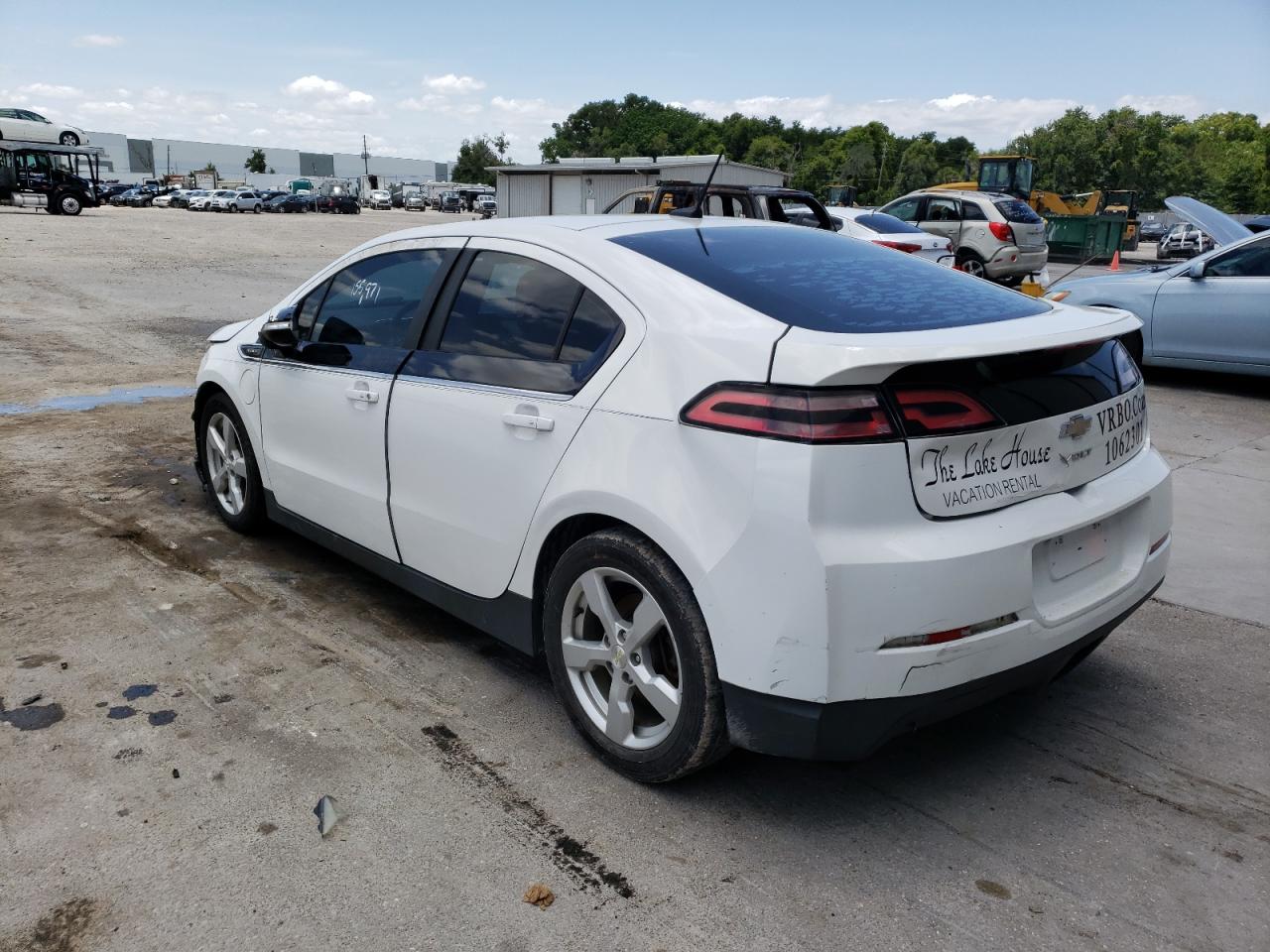 Photo 3 from auction – 2014 CHEVROLET VOLT with VIN 1G1RA6E4XEU130749