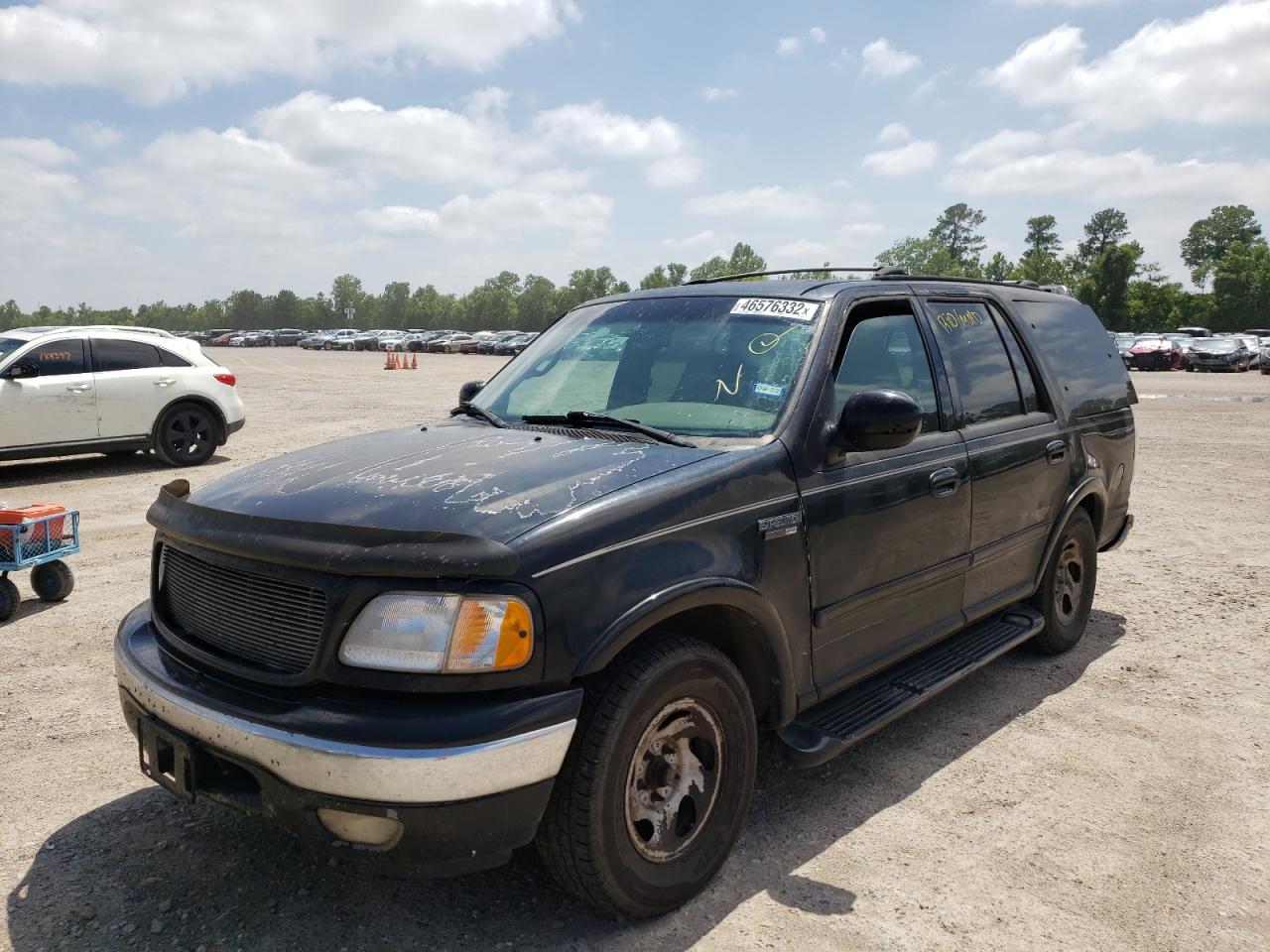 Photo 2 from auction – 2000 FORD EXPEDITION with VIN 1FMRU17L7YLC48298