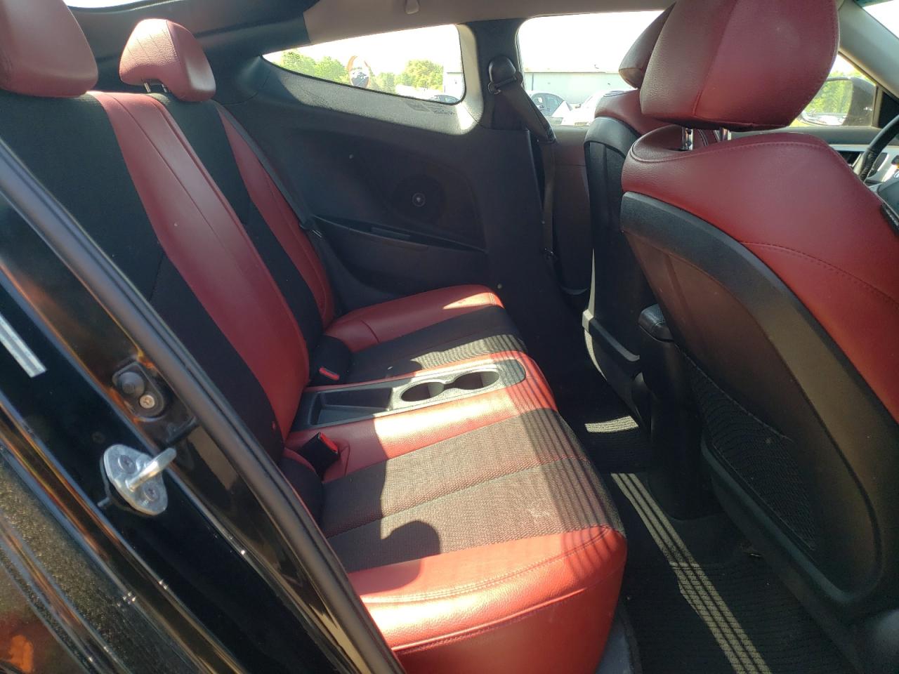 Photo 6 from auction – 2012 HYUNDAI VELOSTER with VIN KMHTC6AD1CU055025