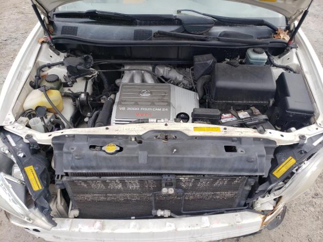 Photo 7 from auction – 2001 LEXUS RX 300 with VIN JTJHF10U510229377