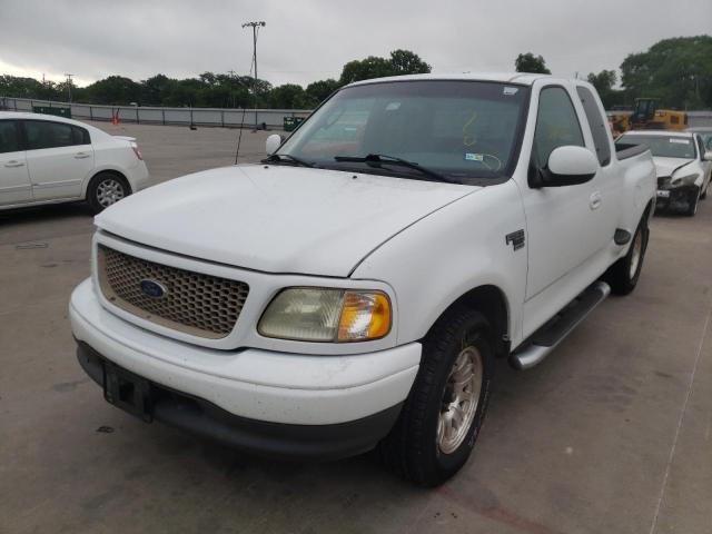 Photo 2 from auction – 2002 FORD F150 with VIN 2FTRX07W52CA55889
