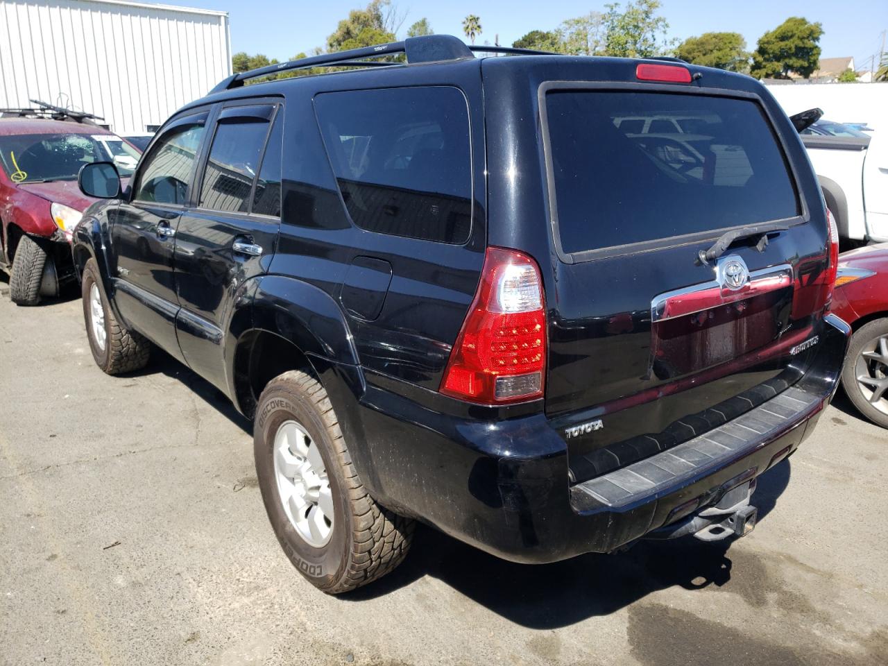 Photo 3 from auction – 2007 TOYOTA 4RUNNER SR with VIN JTEBT14RX70066883