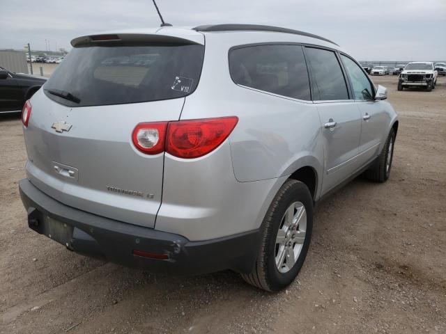 Photo 4 from auction – 2010 CHEVROLET TRAVERSE L with VIN 1GNLVFED7AJ209719