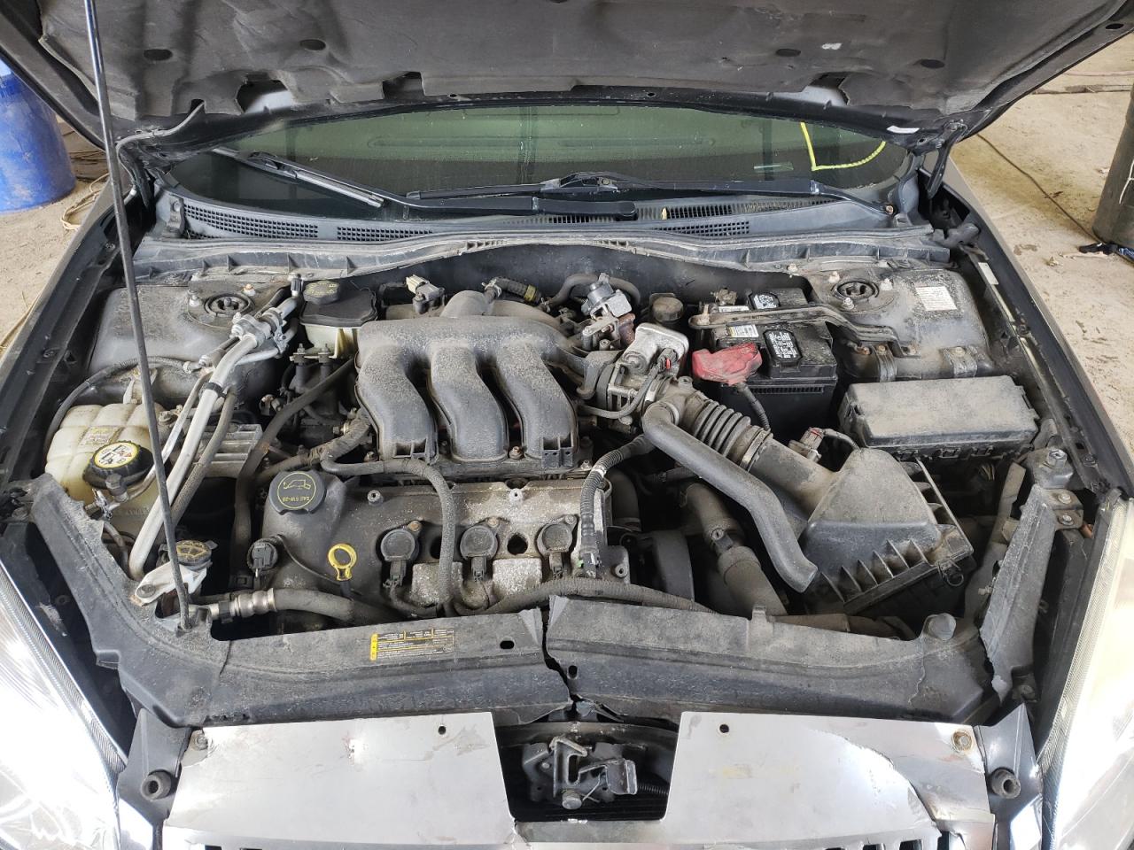Photo 7 from auction – 2007 MERCURY MILAN with VIN 3MEHM07167R659019