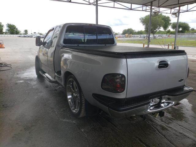 Photo 3 from auction – 2000 FORD F150 with VIN 1FTRX07L1YKB45647