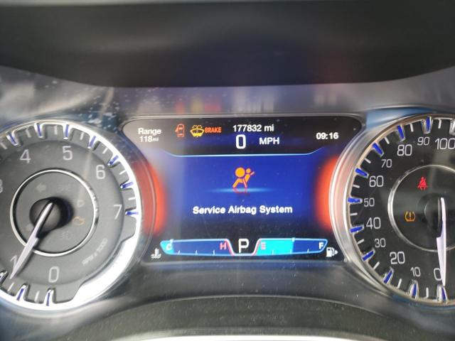 Photo 8 from auction – 2015 CHRYSLER 200 C with VIN 1C3CCCCB7FN618919