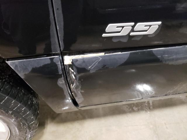 Photo 9 from auction – 2003 CHEVROLET SILVERADO with VIN 2GCEK19N931404136