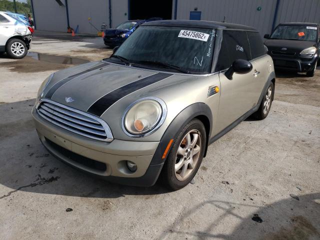 Photo 2 from auction – 2009 MINI COOPER with VIN WMWMF33579TW75717