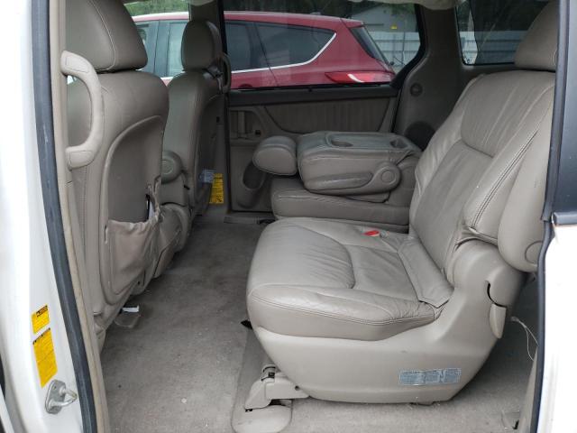 Photo 6 from auction – 2004 TOYOTA SIENNA XLE with VIN 5TDZA22C34S008619