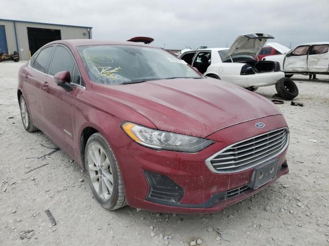 FORD FUSION SE 2019 with VIN 3FA6P0LU3KR222996 - Photo from auction