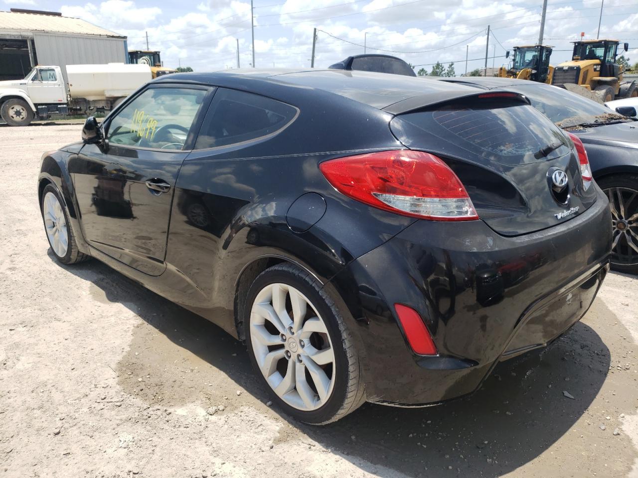 Photo 16 from auction – 2012 HYUNDAI VELOSTER with VIN KMHTC6AD2CU032627