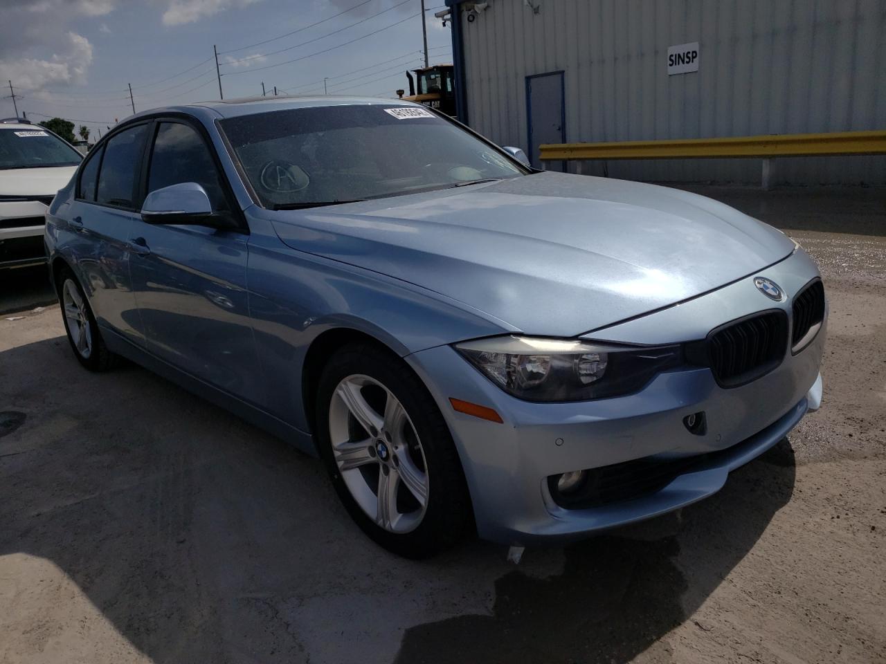 BMW 328 I 2014 with VIN WBA3A5C57EJ465128 - Photo from auction
