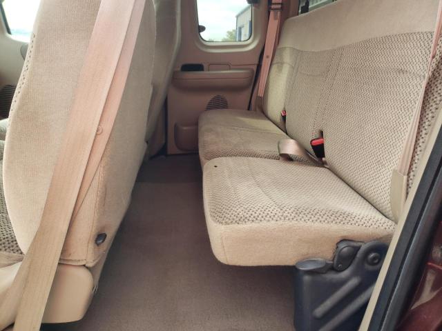 Photo 6 from auction – 2000 FORD F150 with VIN 1FTRX17W5YNA92367