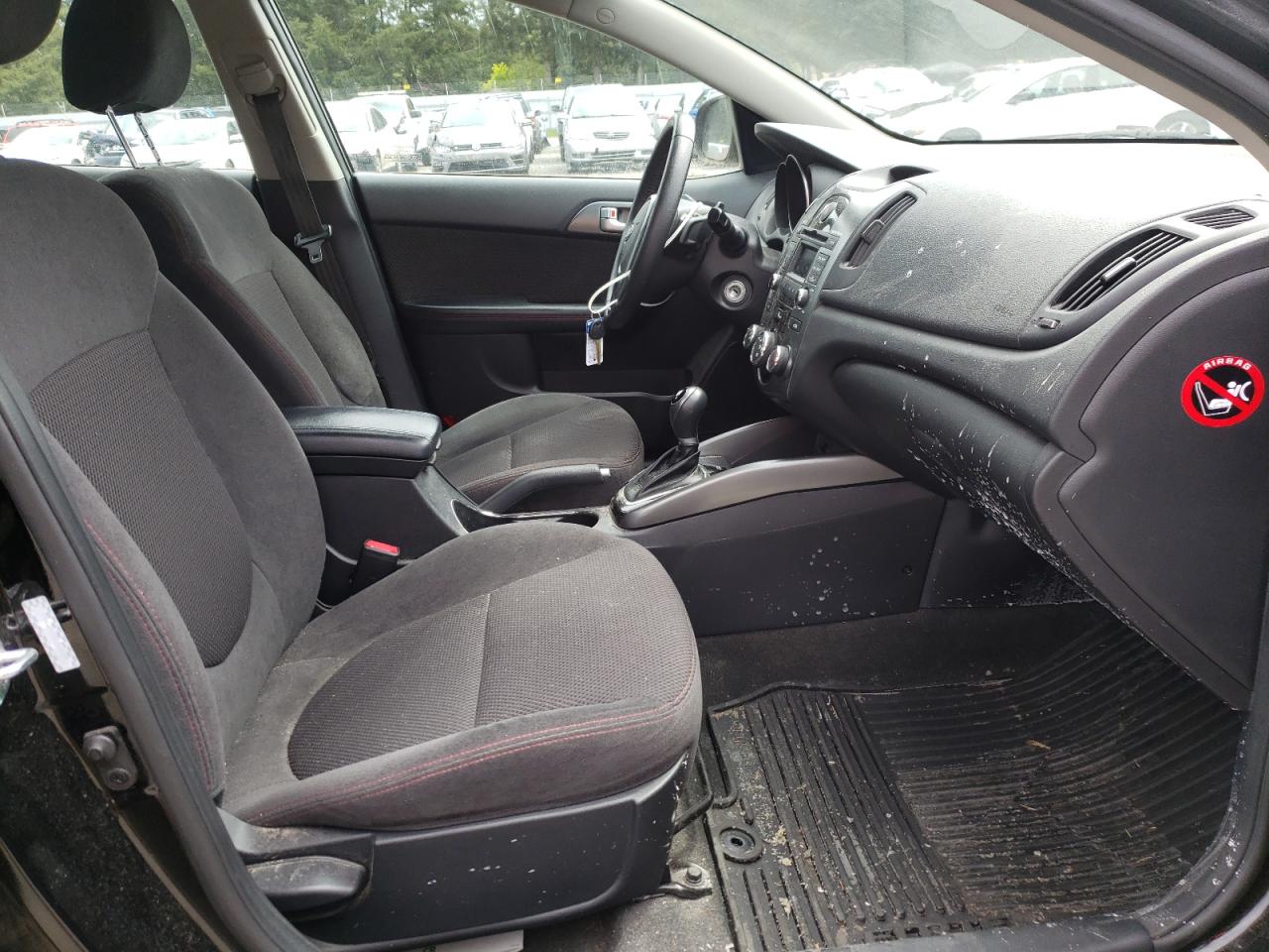 Photo 5 from auction – 2012 KIA FORTE SX with VIN KNAFW5A32C5601767