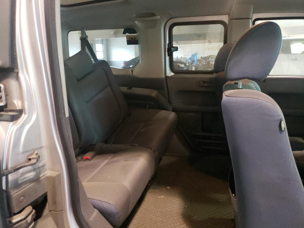 Photo 6 from auction – 2004 HONDA ELEMENT EX with VIN 5J6YH28644L008620