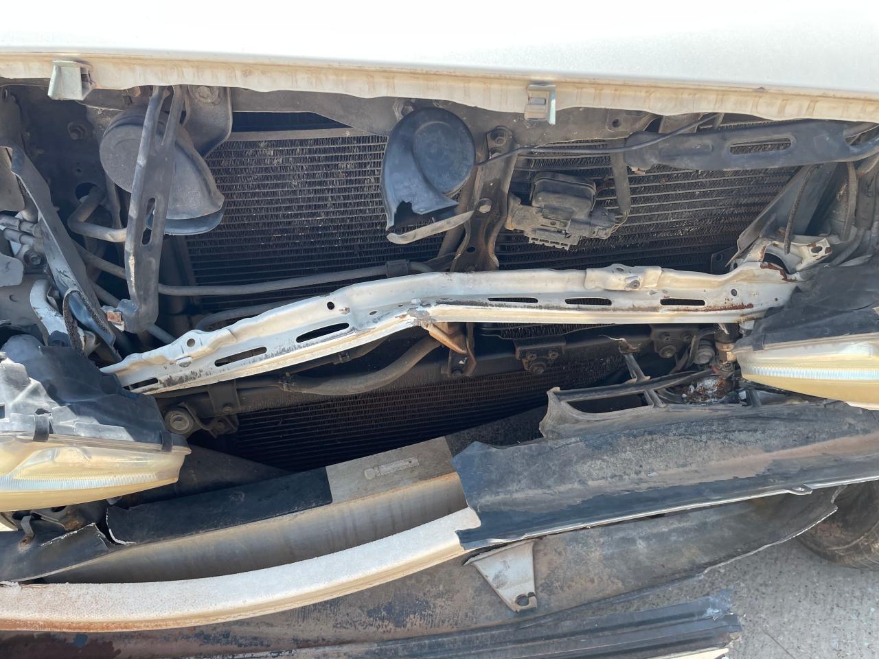 صورة رقم 7 من المزاد - 2004 LEXUS LX 470 مع VIN JTJHT00W743539392