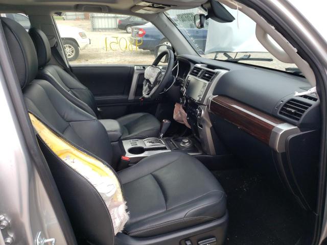 Photo 5 from auction – 2020 TOYOTA 4RUNNER SR with VIN JTEBU5JR7L5762641