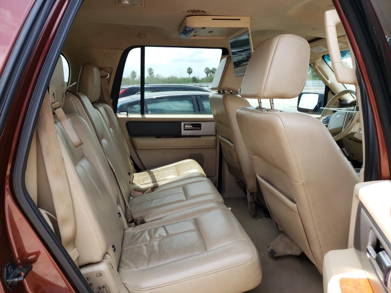 Zdjęcie 6 z aukcji – 2008 FORD EXPEDITION z VIN 1FMFU17548LA46569