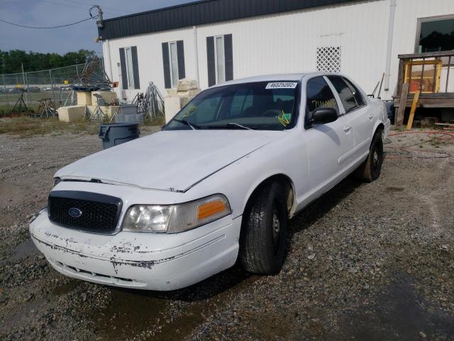 Photo 2 from auction – 2005 FORD CROWN VICT with VIN 2FAFP71W35X136879