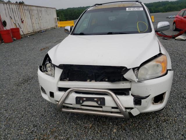 Photo 9 from auction – 2011 TOYOTA RAV4 with VIN 2T3BF4DV1BW094988