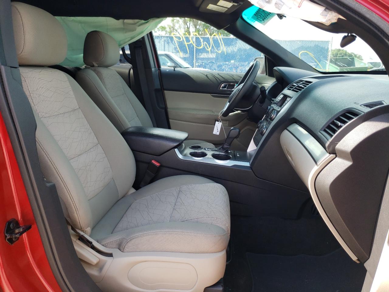 Photo 5 from auction – 2012 FORD EXPLORER with VIN 1FMHK7B80CGA79184